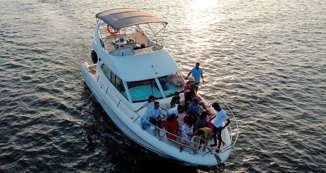 Top 5 Reasons to Hire a Private Yachts in Goa