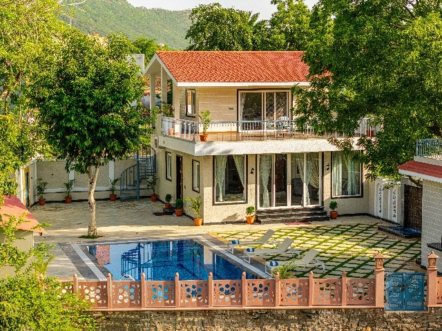 3 BHK Kesarbagh Villa