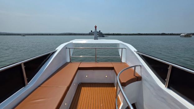 Declan Yacht in Goa