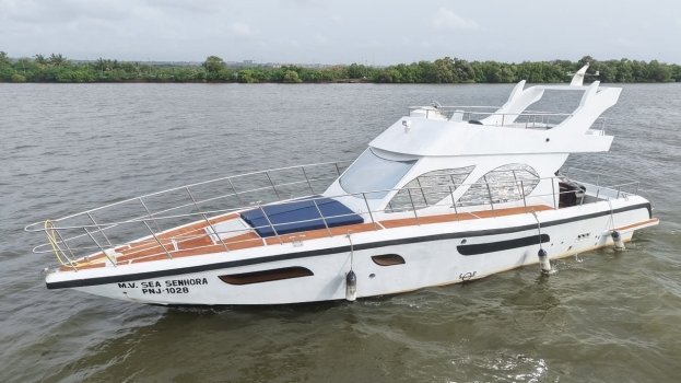 Sea Senhora yacht Goa