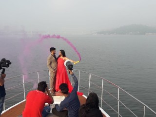 Romantic Pre Wedding Photoshoot on Yacht in Goa